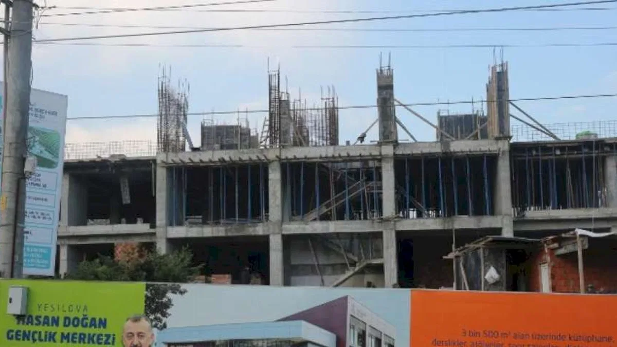 Kocaeli'de gençlik hizmetleri için durmak yok