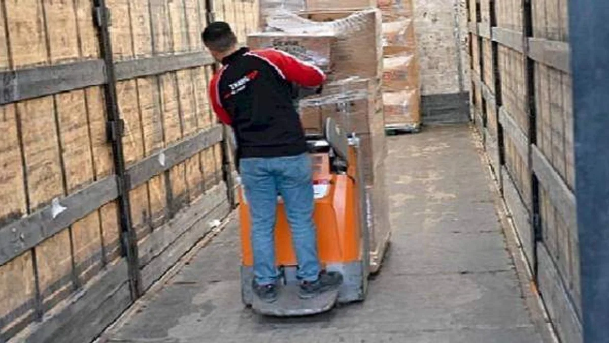 Sabri Ülker Vakfı'ndan depremde ailelerini kaybeden çocuklara destek