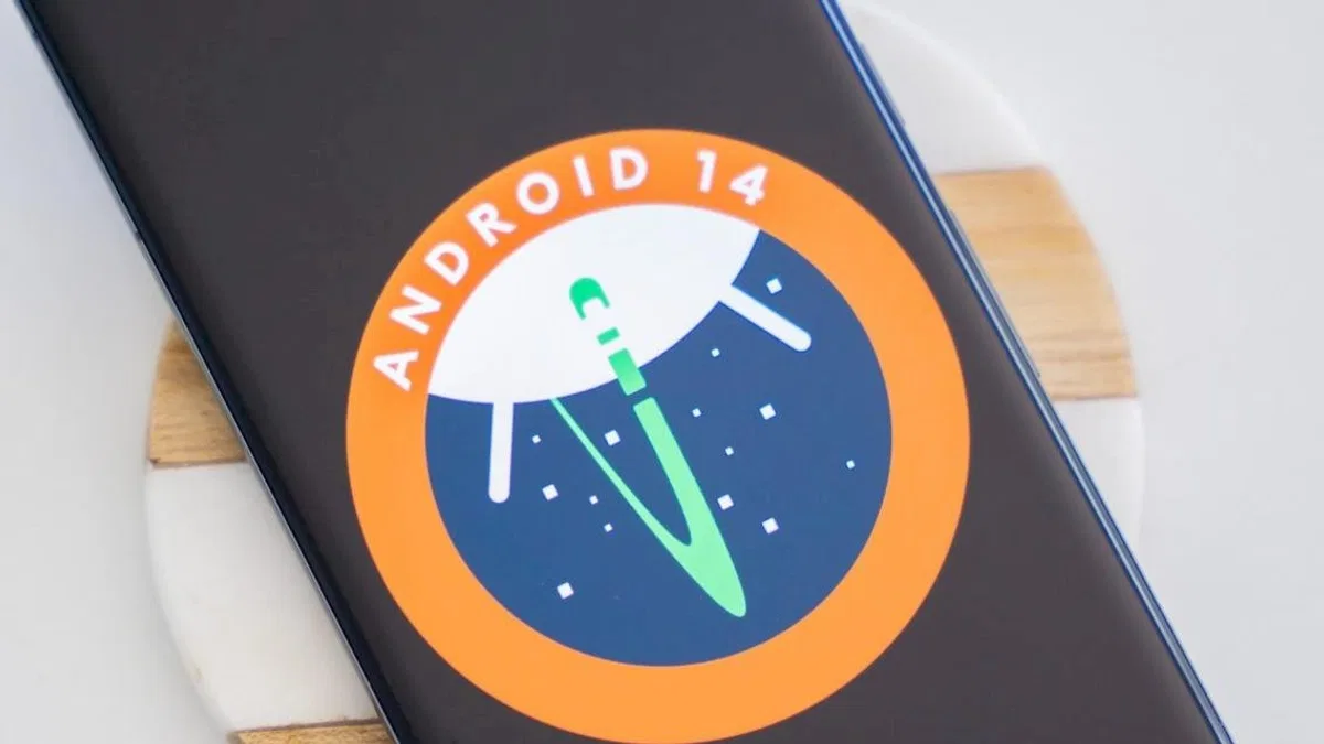 Android 14 Alacak Samsung Telefonlar Belli Oldu