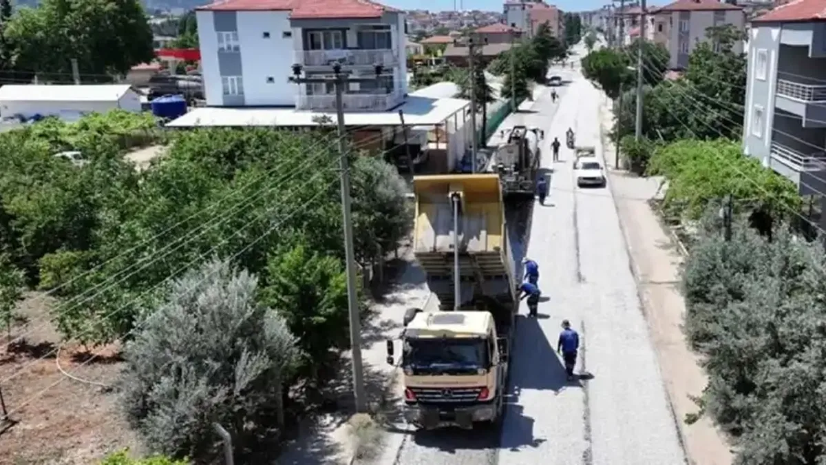 Denizli'de üstyapıda 220 kilometrelik dönüşüm başladı