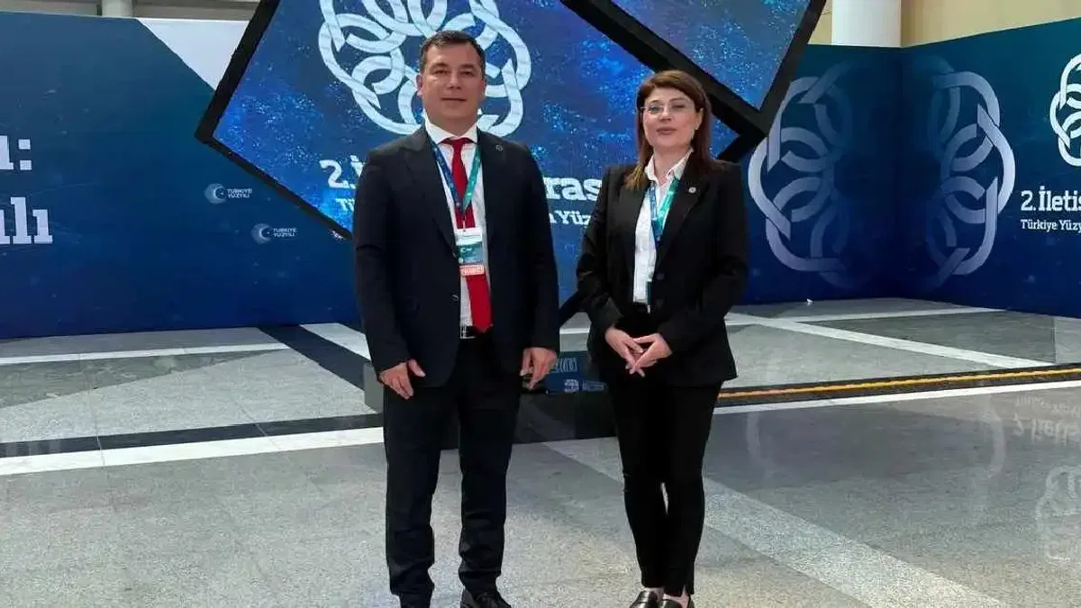 DEÜ, 2'nci İletişim Şûrası'nda yerini aldı