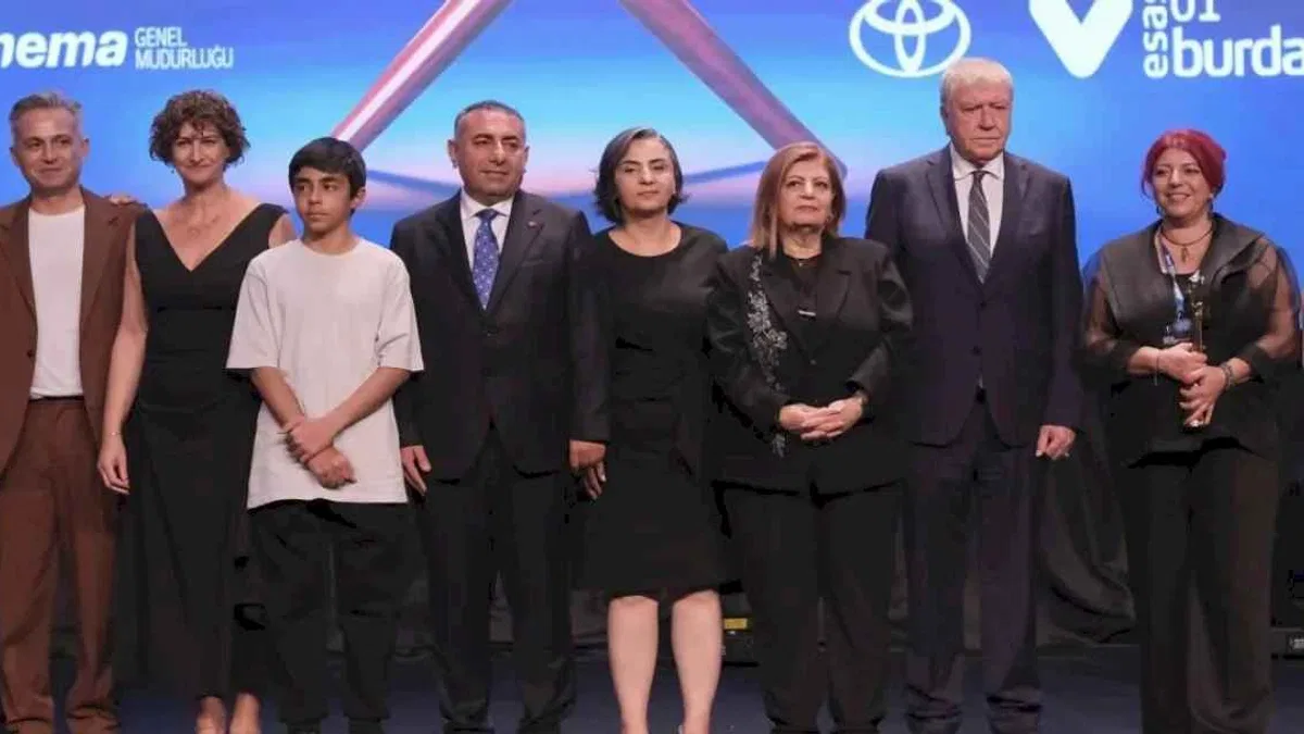 32. Uluslararası Adana Altın Koza Film Festivali’nde ödüller sahiplerini buldu