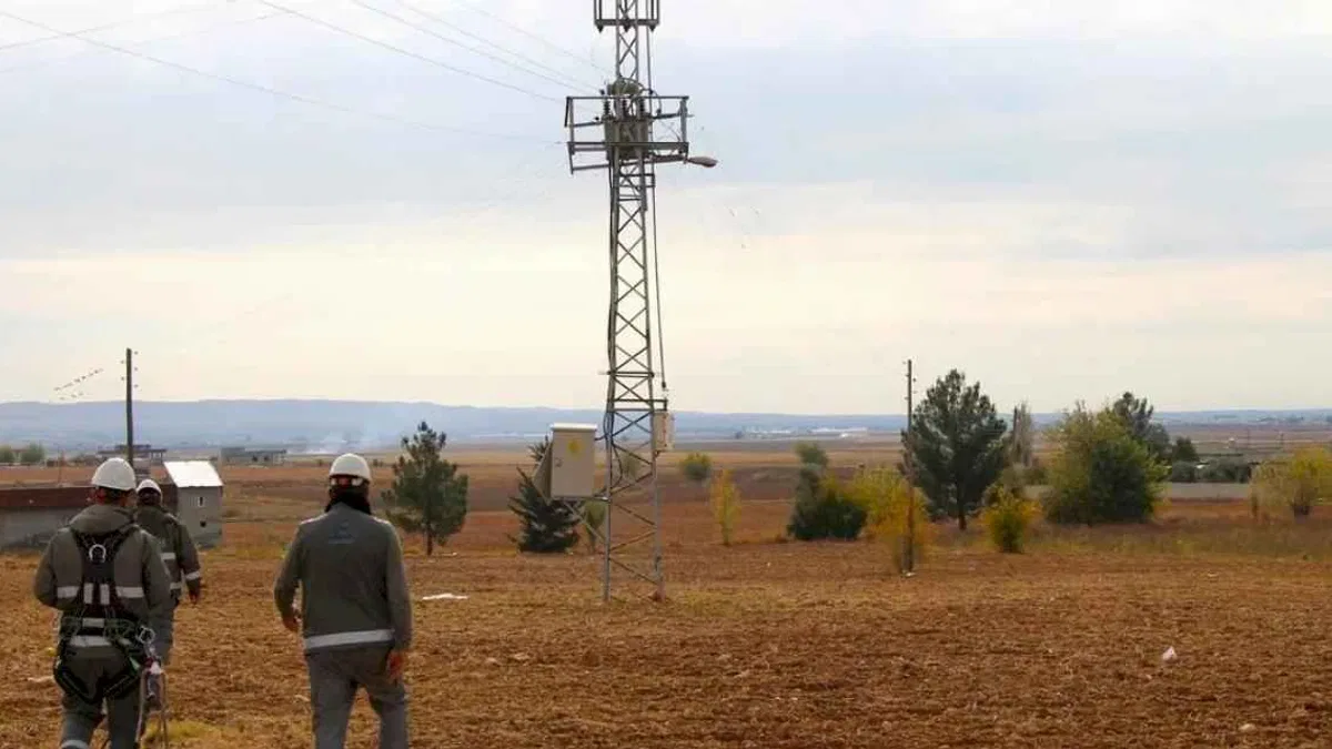 Şanlıurfa’da Kaçak Elektrik Denetimleri Sıklaştırıldı: Bir Haftada 2 bin 626 Abone Tespit Edildi