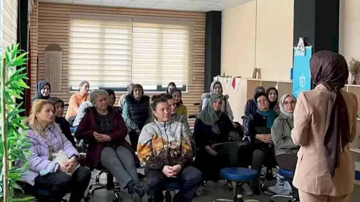 Kocaeli'de 'evlilikte sağlıklı iletişim' konuşuldu