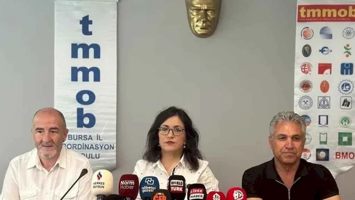 TMMOB ve İKK ‘Doğal ve Yapay Afetlere Karşı Tedbir Çağrısı’ yaptı