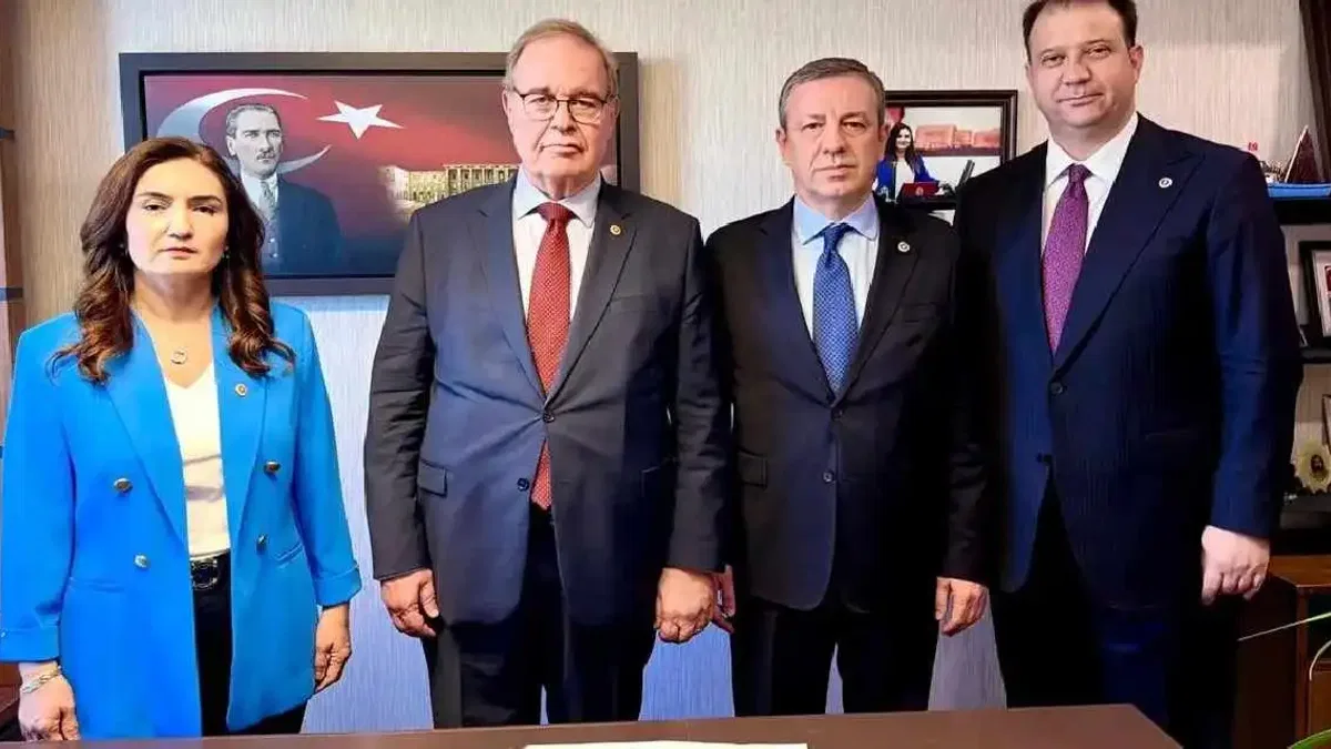 CHP Grubu da çerçeve yasa teklifini imzaladı