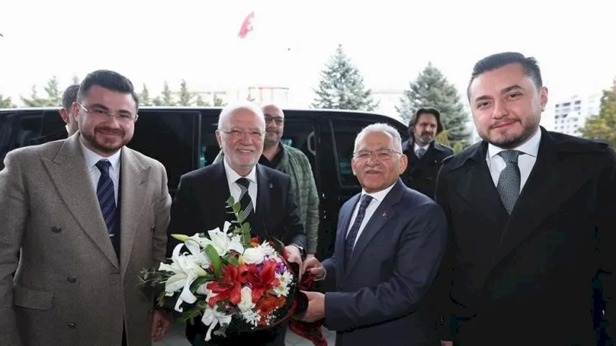 Mustafa Elitaş'tan Kayseri'de ulaşım yatırımlarına destek
