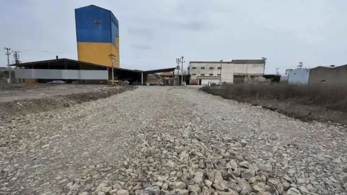 Balıkesir Büyükşehir'nin üst yapı çalışması sürüyor