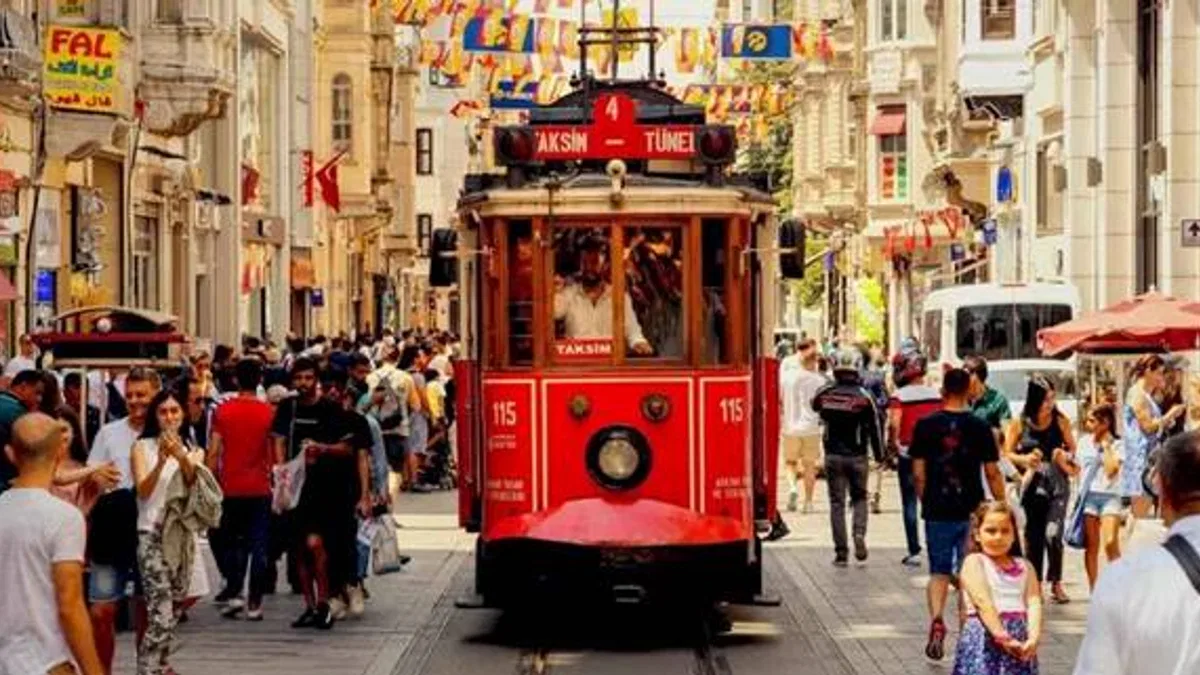 Türkiye'de 2024’te 2,7 milyon kişi iller arası göç etti! İstanbul göçte zirvede
