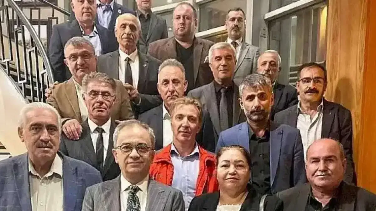 Cemevi başkanlarıyla buluşan Genel Sekreter Baraçlı; ''Birlik ve beraberliğimiz güçlenerek devam edecek''