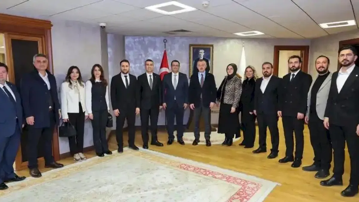 Kocaeli'de Başkan Büyükakın’a ziyaretçi akını