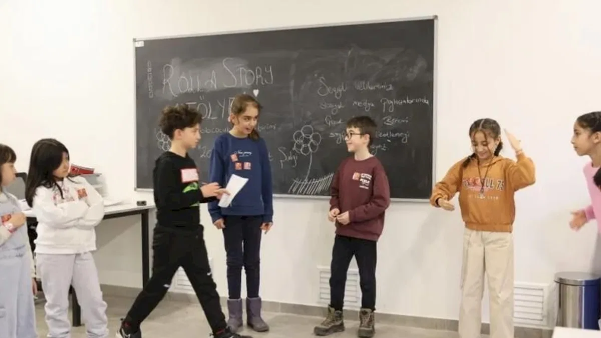 Eskişehir Büyükşehir’den çocuklara sanat şenliği