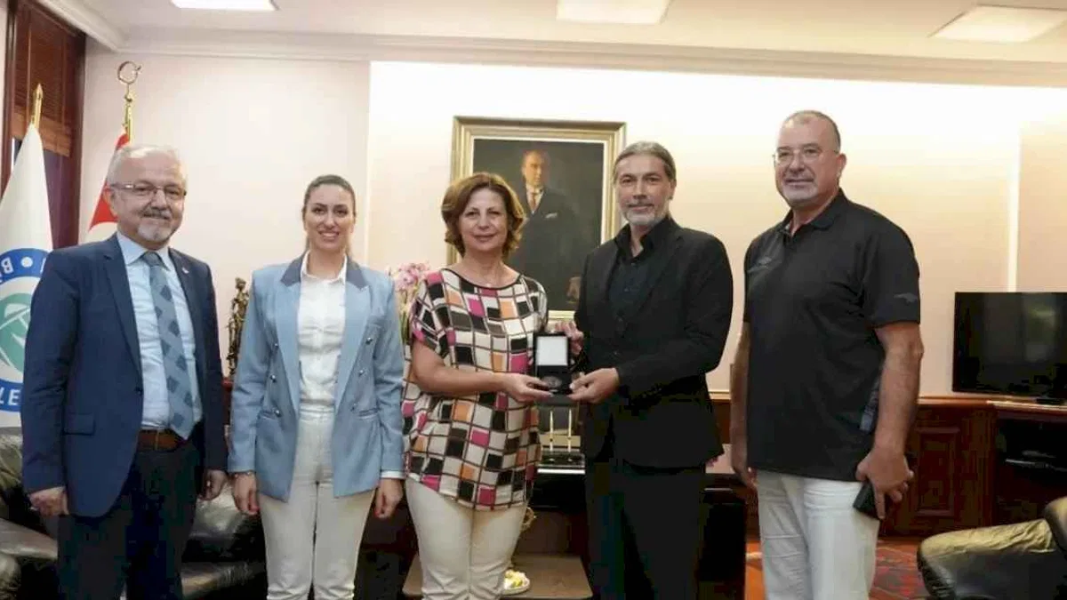 TMOK’tan Başkan Ünlüce’ye ziyaret