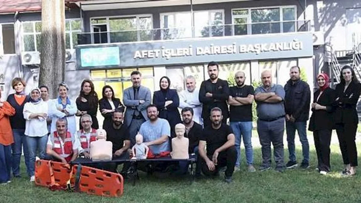 Afet İşleri personeline ilk yardım eğitimi
