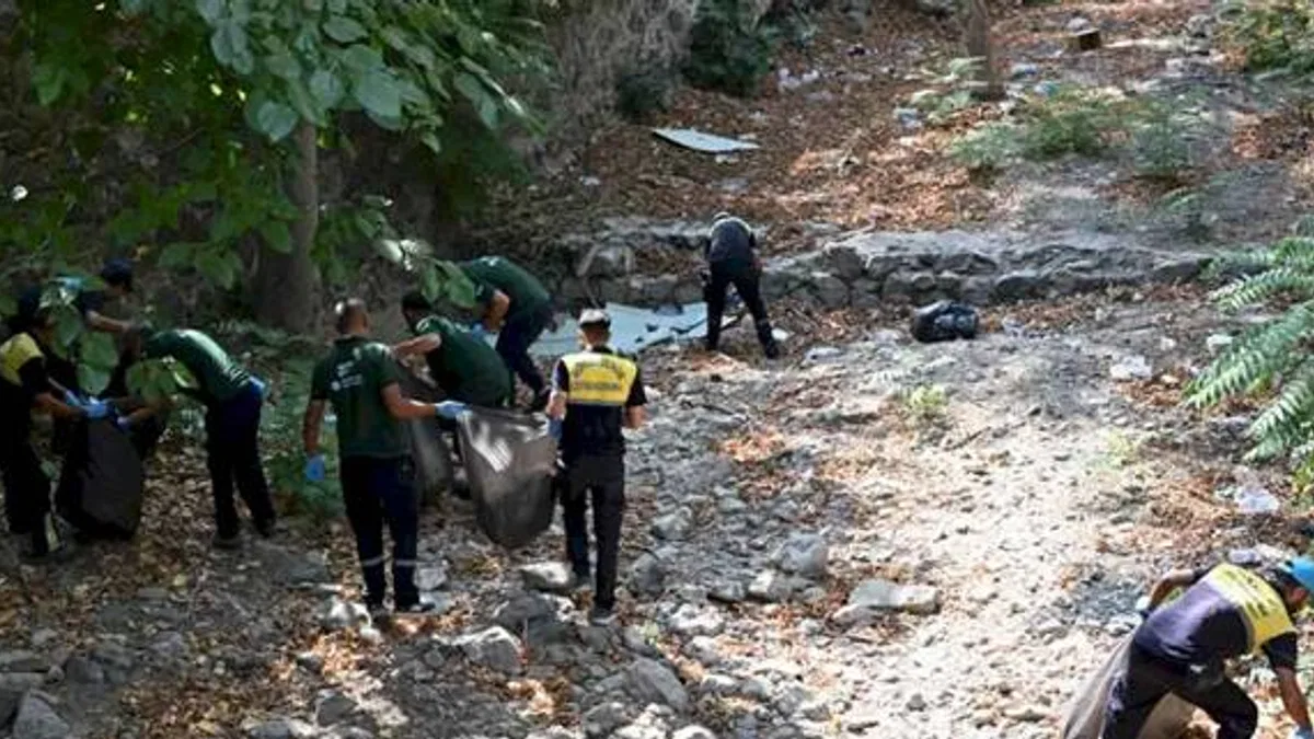 Manisa Çaybaşı'nda rutin temizlik
