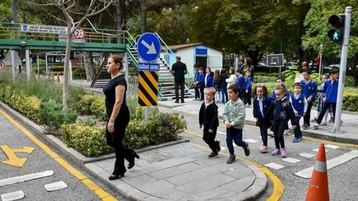 ABB'den çocuklara trafik eğitimi
