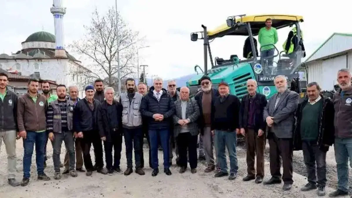 Sakarya'da 3 buçuk kilometrelik hat sil baştan