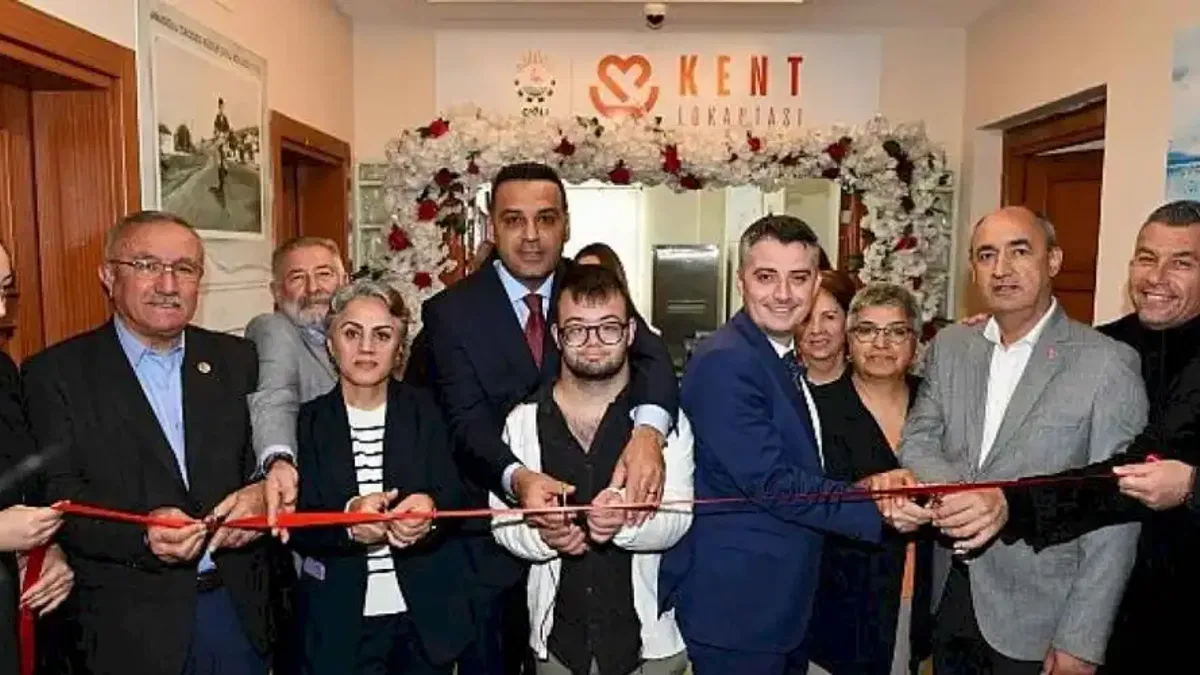 Çiğli Kent Lokantası kapılarını açtı