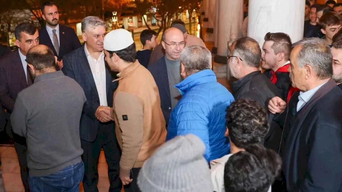 Konya Selçuklu’da Kadir Gecesi coşkusu