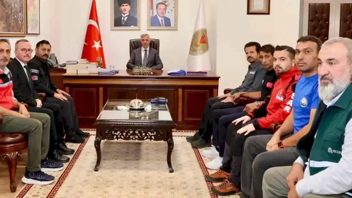 Kahramanmaraş Afet ve Acil Durum Platformu’ndan Vali Ünlüer’e ziyaret