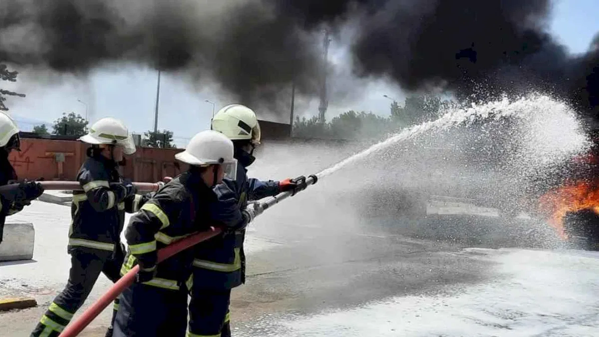 Kocaeli'de yangınlara müdahale ekibi büyüyor