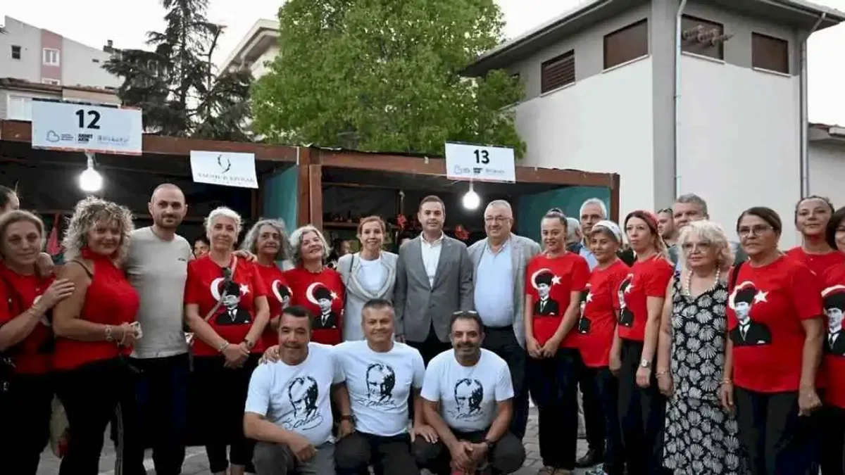 Balıkesir'de Kadın Emeği Çarşısı kuruldu