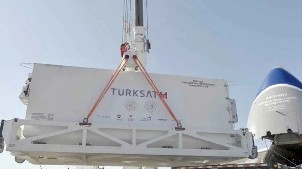 SpaceX'te Türksat 6A hazırlığı