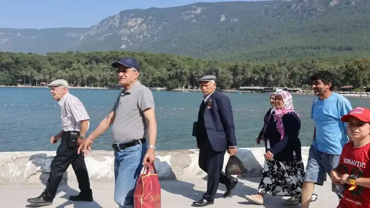 Şehit aileleri ve gaziler Muğla’nın doğal güzelliklerinde buluştu