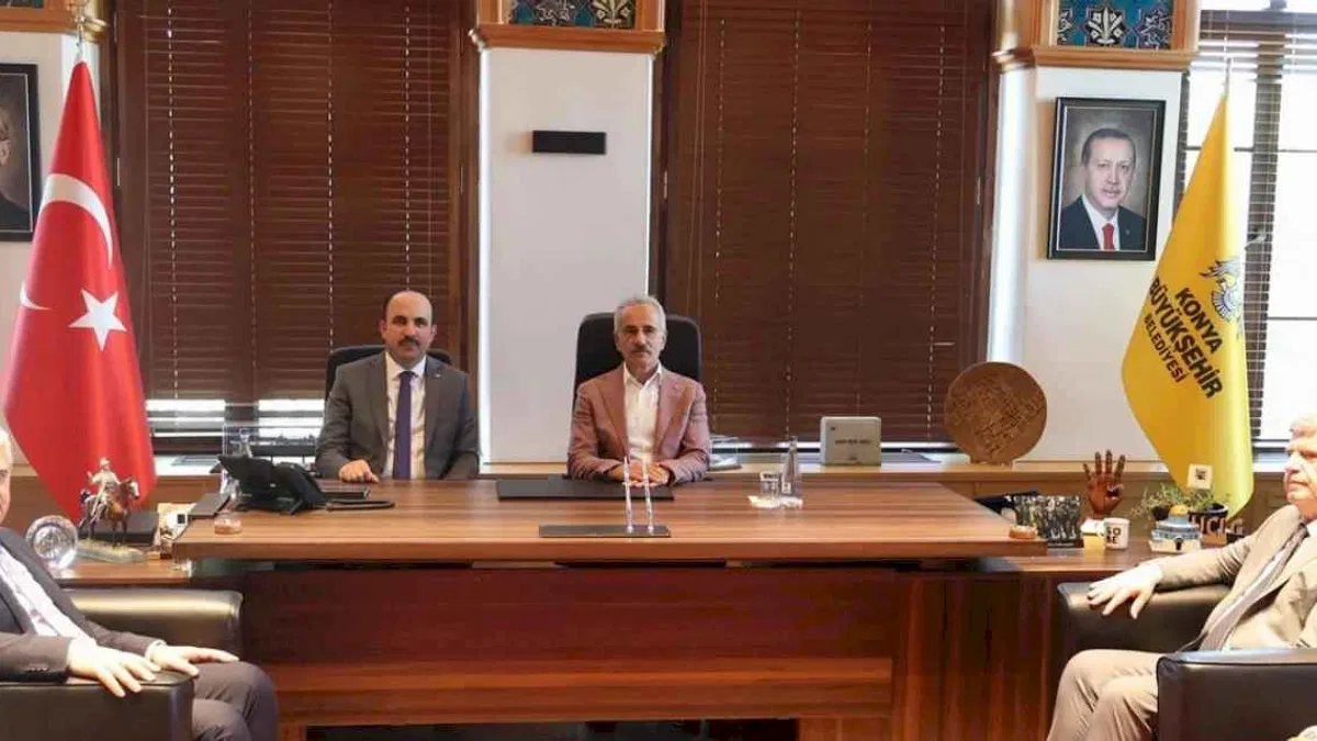 Bakan Uraloğlu'ndan Başkan Altay'a ziyaret