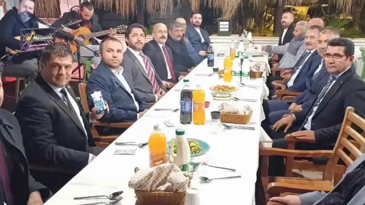 Türk Eğitim-Sen'de 'özel' program