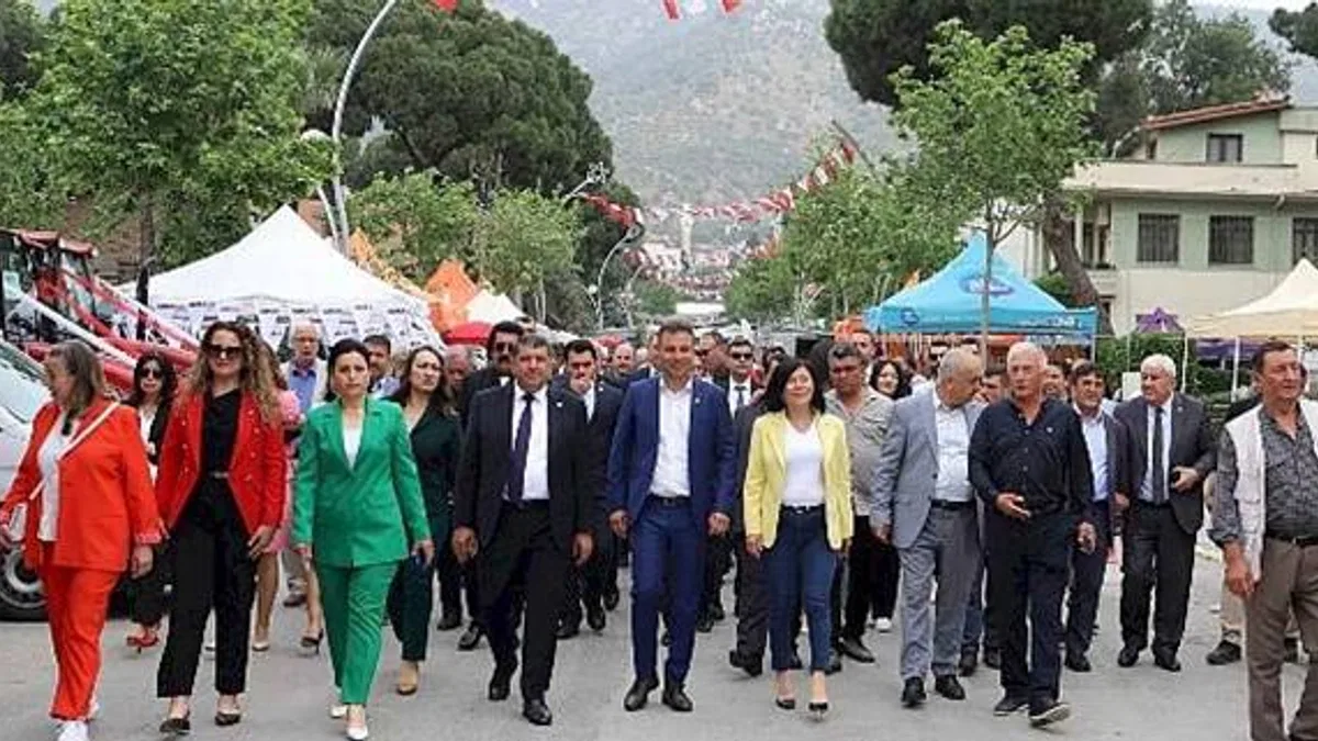 Bayındır Uluslararası Çiçek Festivali 25. Kez Kapılarını Açtı