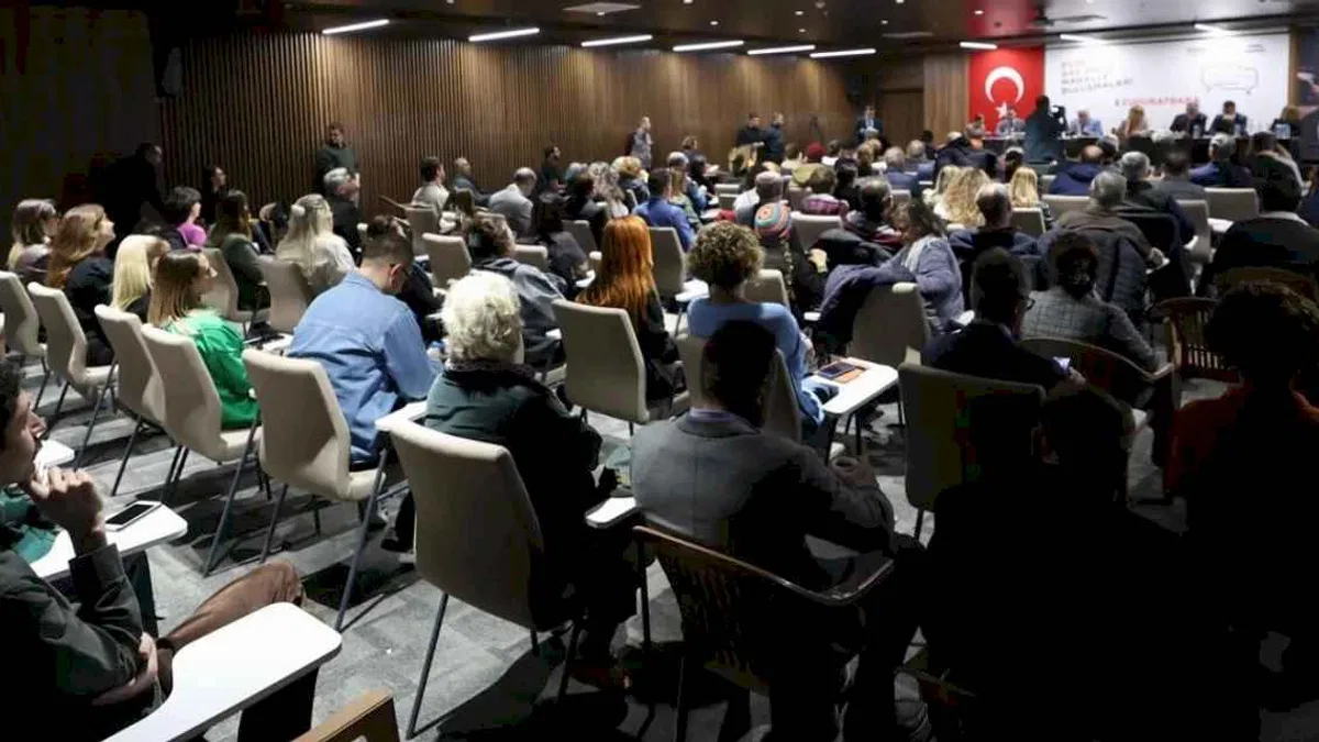 Bakırköy'de mahalle buluşmaları devam ediyor