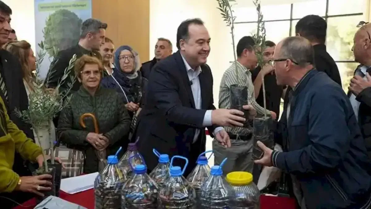 Manisa'da atık piller fidana dönüşüyor