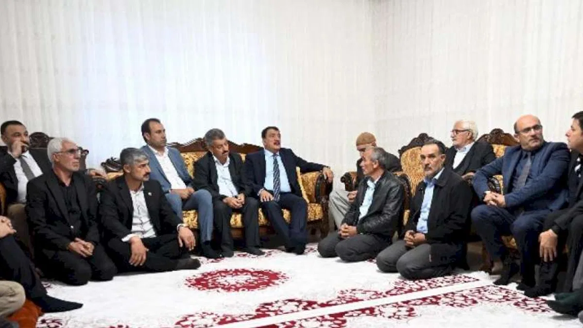 Malatyalı muhtarlardan Başkan Gürkan'a teşekkür