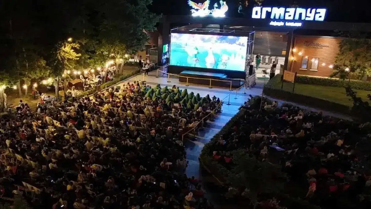 Kocaeli’de gece sineması büyük ilgi görüyor