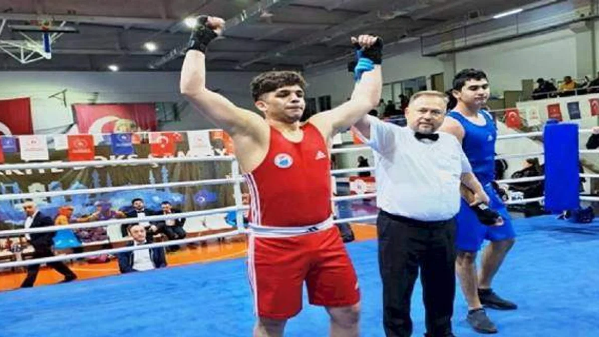 Genç sporcu Muhammet’ten büyük başarı