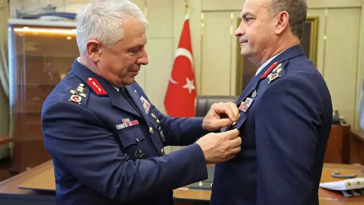 Hava Kuvvetleri Komutanlığı'nda görev değişimi