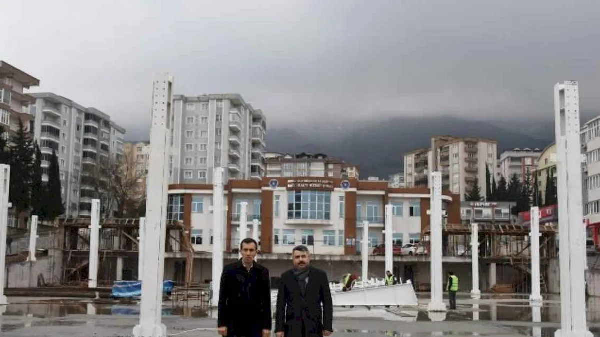 Başkan Yılmaz'dan Bağlaraltı Pazar Yeri'nde inceleme