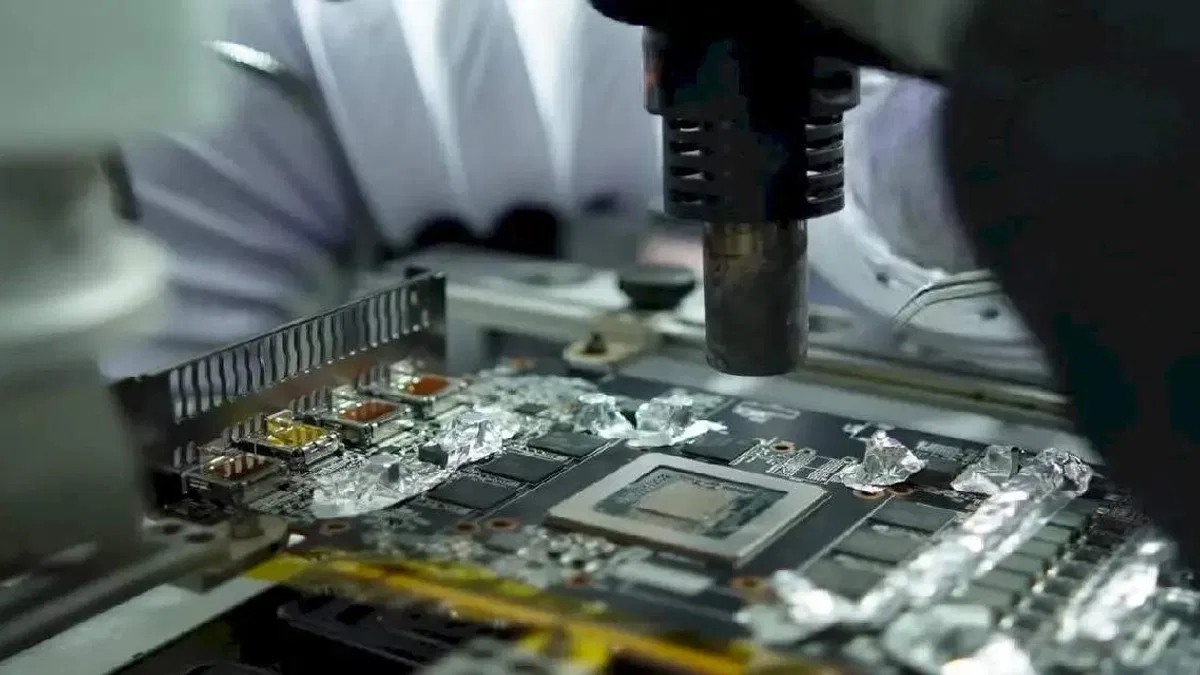 RX 5600 XT’nin Bellek Kapasitesi Çip Değişimiyle İki Katına Çıkartıldı