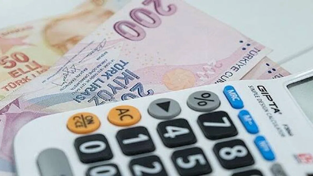 Ticari krediler enflasyon seviyesinde kaldı