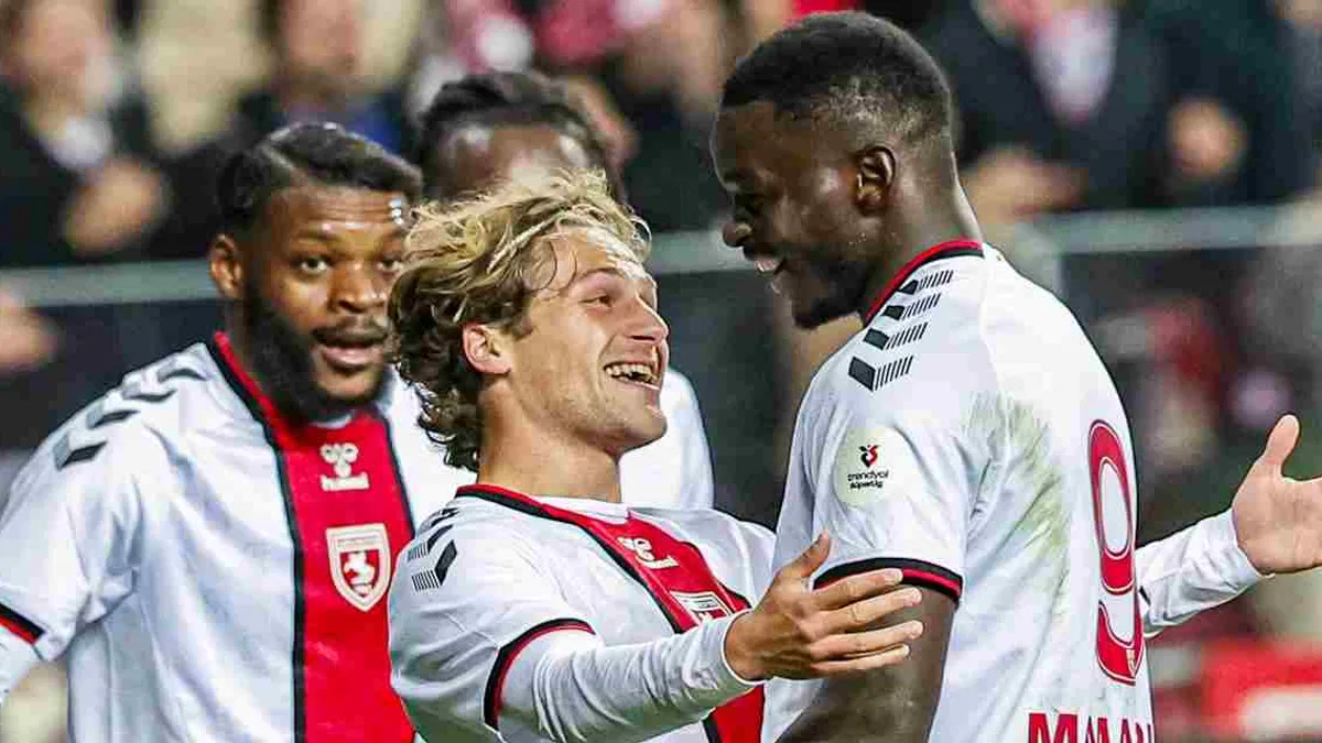 Samsunspor 2-0 Onvo Antalyaspor (Maç Sonucu) Samsun zirveye oynuyor!