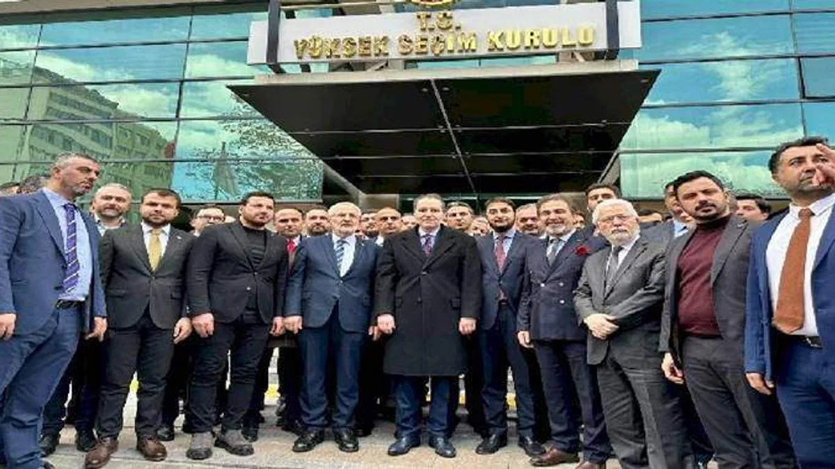 Erbakan YSK'ya resmi başvurusunu yaptı