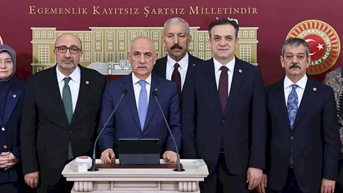 AK Parti’li Kirişci: Keşke Özgür Özel afet bölgesine daha fazla zaman ayırsaydı