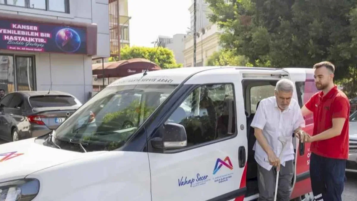 Mersin Büyükşehir’den onkoloji hastalarına ücretsiz ulaşım desteği