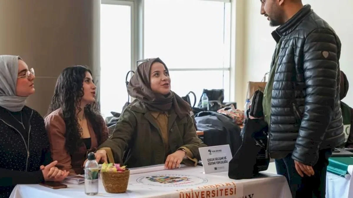 PDR Zirvesi, KTO Karatay Üniversitesi ev sahipliğinde başladı