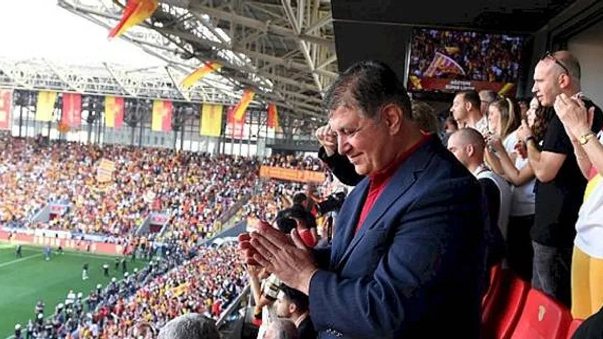 Başkan Tugay Göztepe'nin Süper Lig heyecanına ortak oldu