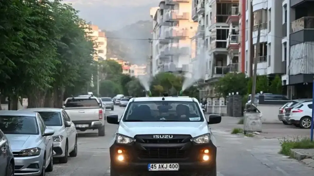 Manisa Salihli köşe bucak ilaçladı