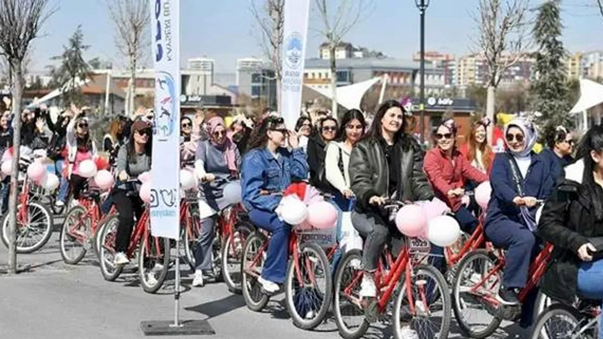 Kayserili kadınlara bisiklet turu