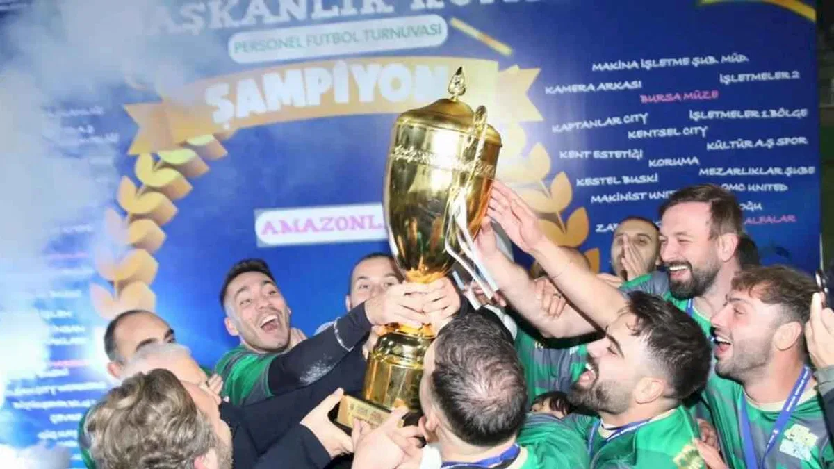 ‘Amazonlar’ ve ‘Spor İşleri’ Başkanlık Kupası’nın sahibi oldu
