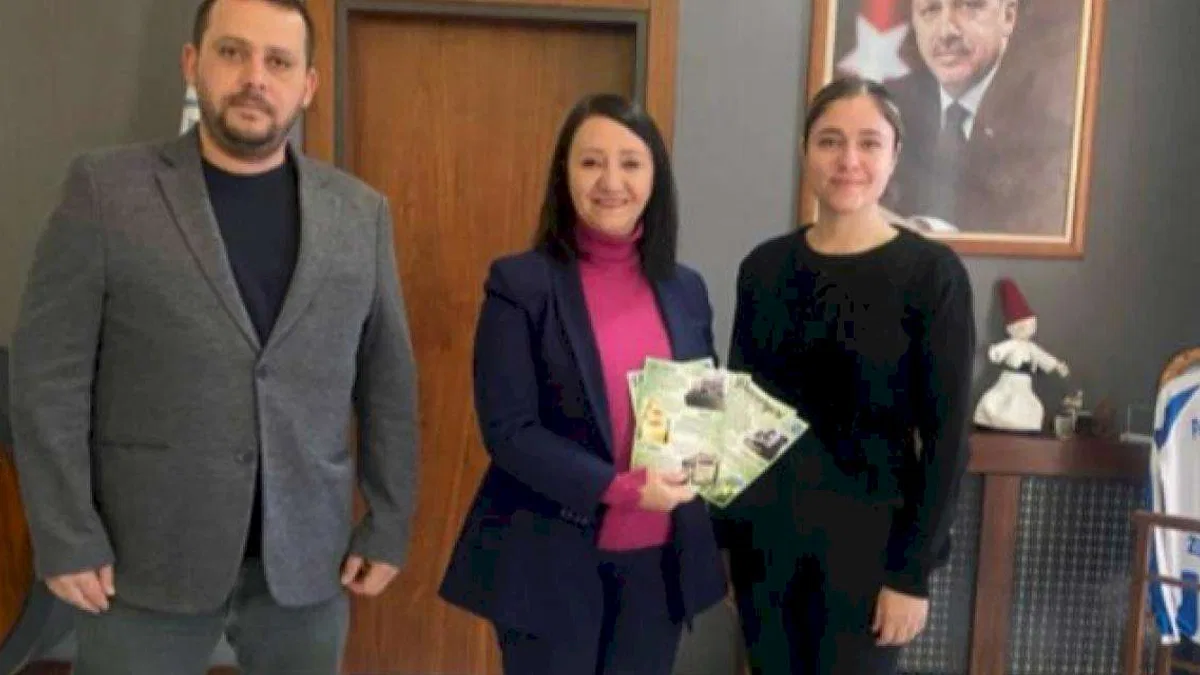 TÜBİTAK 2204-A projesine Başkan Tekin’den tam destek